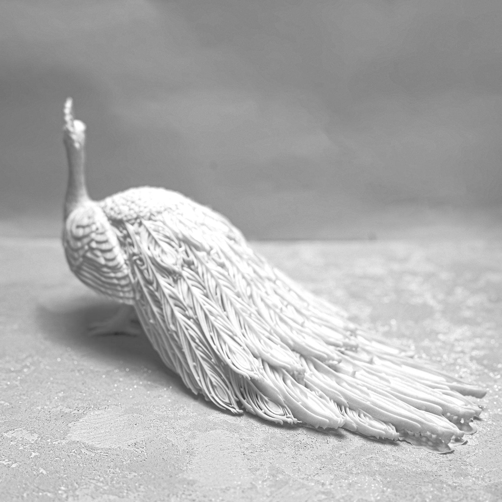 Pfau-Weiss-1-Ezdishop-Ezdi-Ezidi-Modell-Dekoration.jpg